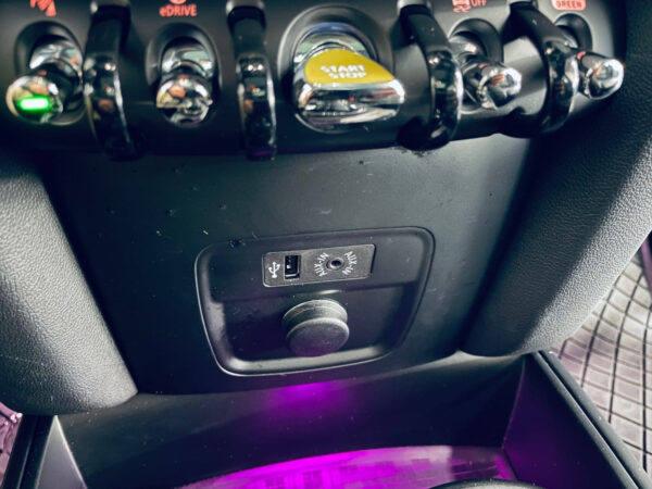 MINI COOPER Countryman – Image 21