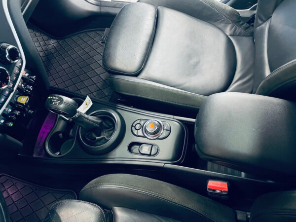 MINI COOPER Countryman – Image 20