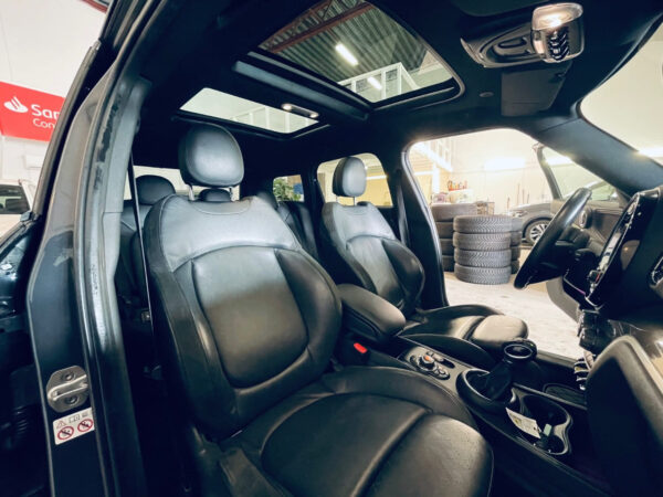 MINI COOPER Countryman – Image 24