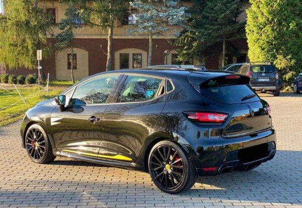 Renault Clio – Image 5