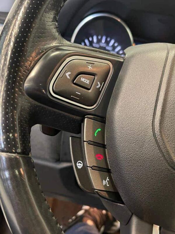 Land Rover Range Rover Evoque – Image 31