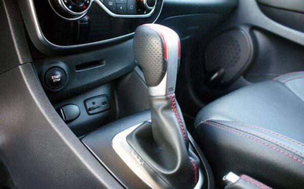 Renault Clio – Image 16