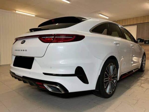 Kia ProCeed – Image 18