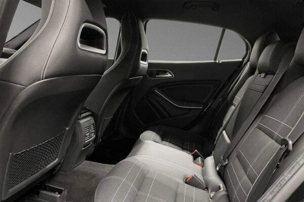 Mercedes-Benz GLA – Image 14