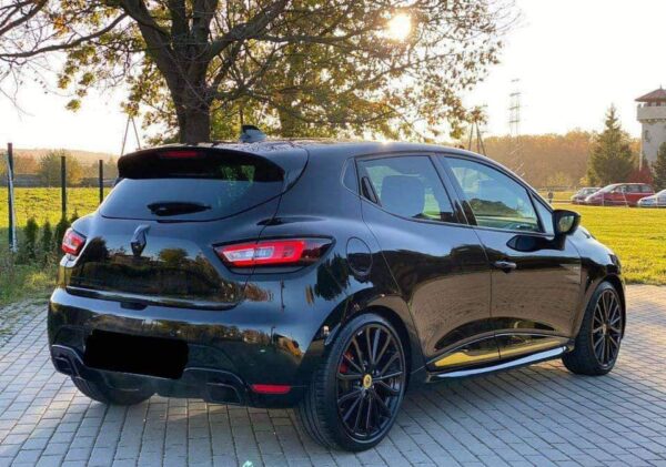 Renault Clio – Image 4