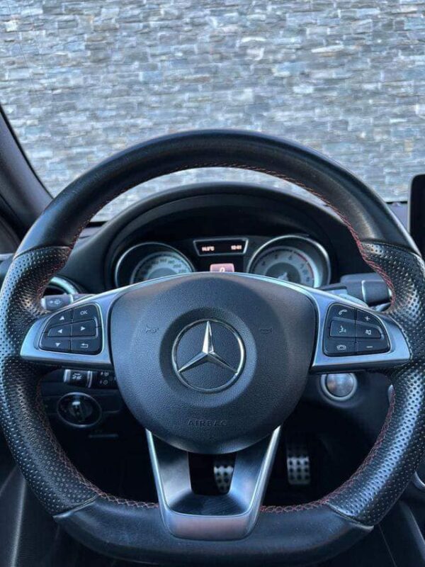 Mercedes-Benz GLA 200 – Image 17