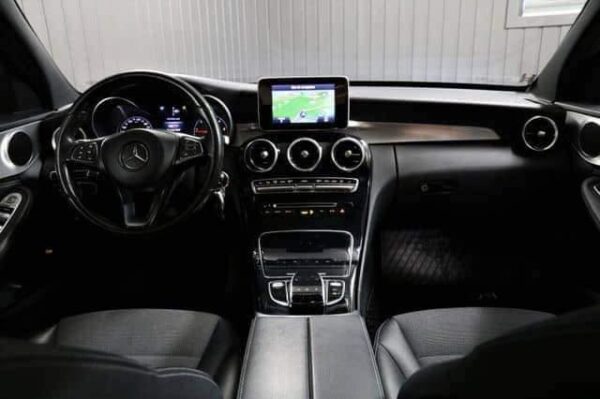 Mercedes-Benz C-classe – Image 18