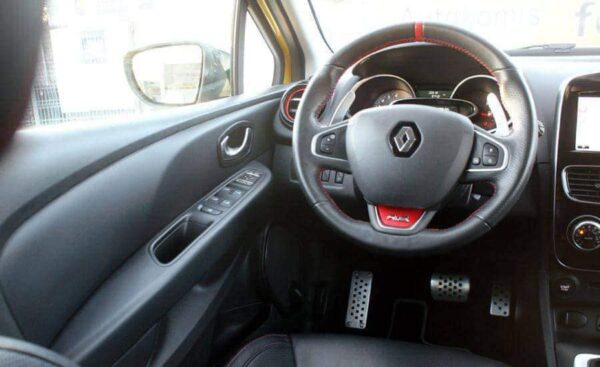 Renault Clio – Image 13