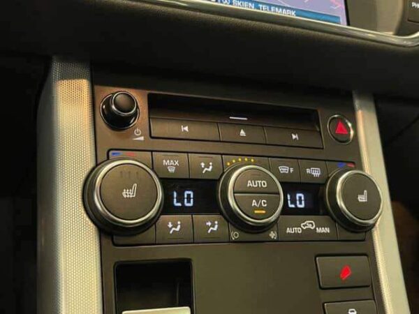 Land Rover Range Rover Evoque – Image 33
