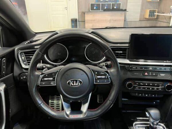 Kia ProCeed – Image 7