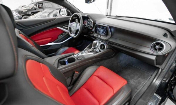 Chevrolet Camaro 6.2 – Image 32