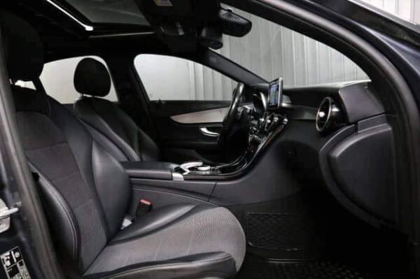 Mercedes-Benz C-classe – Image 26