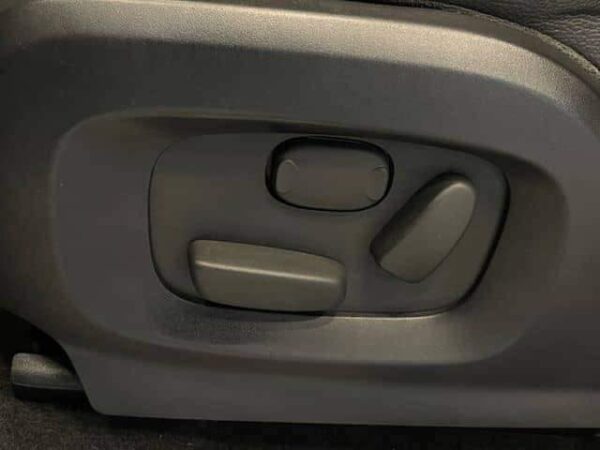 Land Rover Range Rover Evoque – Image 29