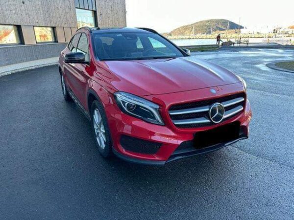 Mercedes-Benz GLA 200 – Image 12