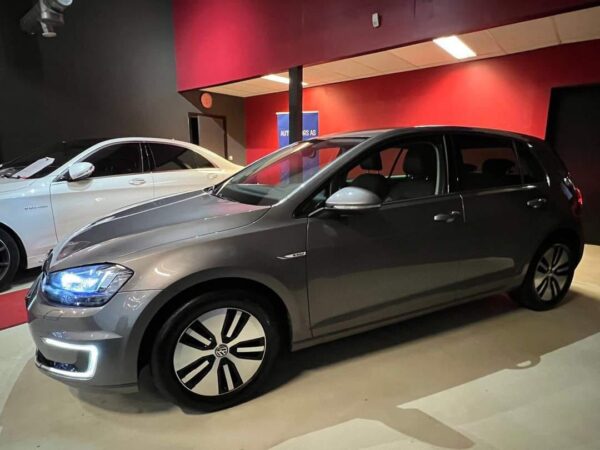 Volkswagen Golf – Image 5