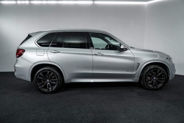 BMW X5 – Image 6