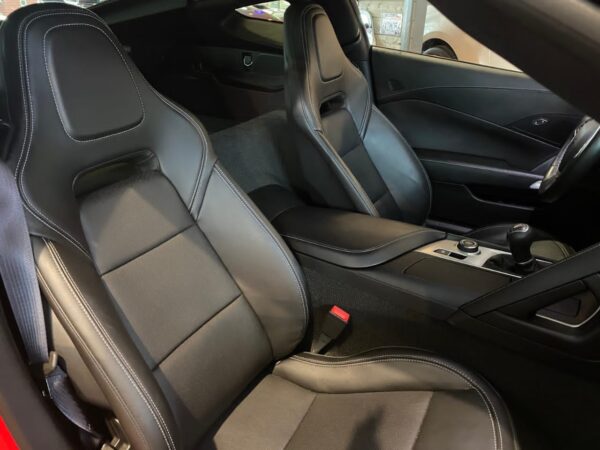 Chevrolet Corvette – Image 14