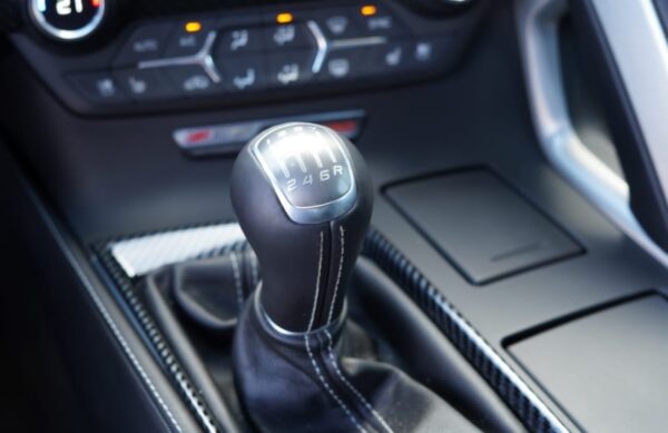 Chevrolet Corvette – Image 9