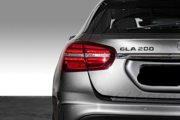 Mercedes-Benz GLA 200 – Image 8