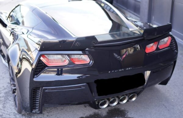 Chevrolet Corvette – Image 6