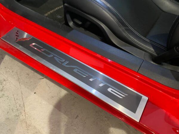 Chevrolet Corvette – Image 17