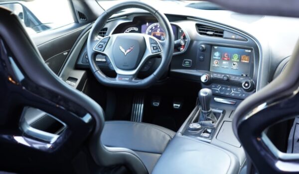 Chevrolet Corvette – Image 22