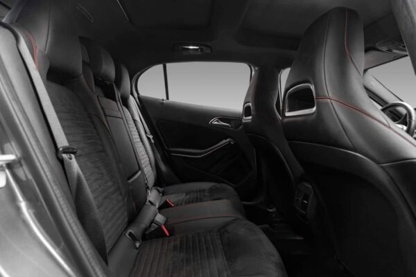Mercedes-Benz GLA 200 – Image 10