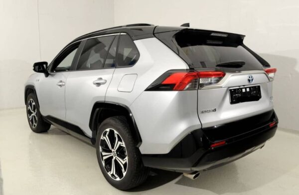 Toyota RAV4 – Image 5