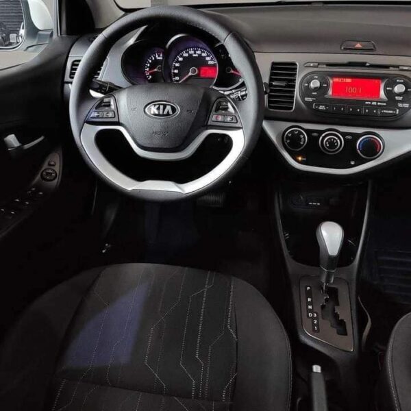 Kia Picanto EX – Image 7