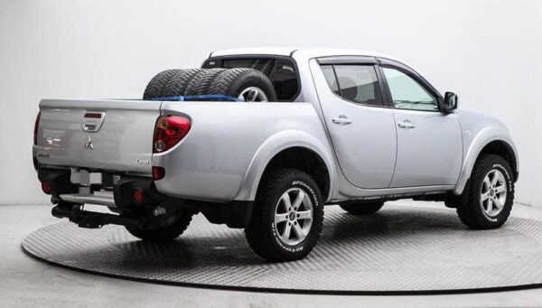 Mitsubishi L200 – Image 7