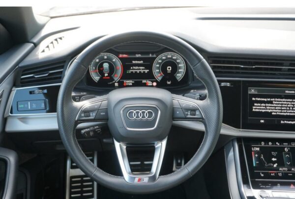 Audi Q8 – Image 12