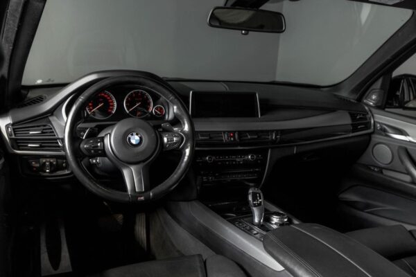 BMW X5 – Image 9