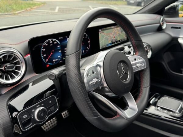 Mercedes-Benz CLA 200 d – Image 19