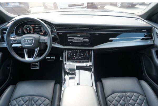 Audi Q8 – Image 28