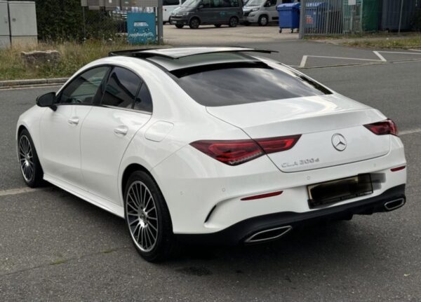 Mercedes-Benz CLA 200 d – Image 12