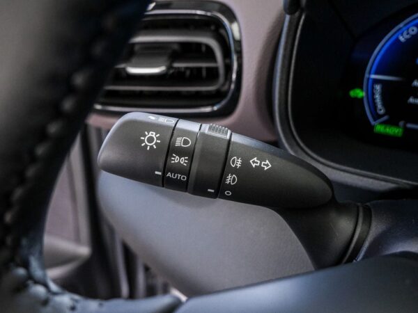 Toyota Yaris Cross Hybrid – Image 16