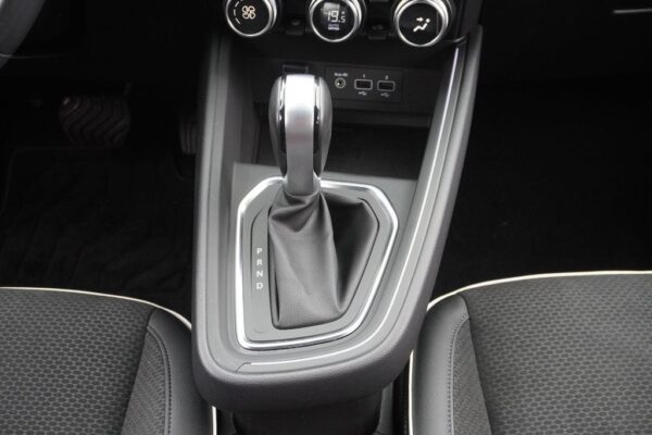 Renault Clio V 1.3 – Image 18