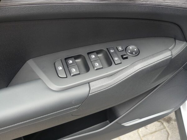 Kia Sportage – Image 26