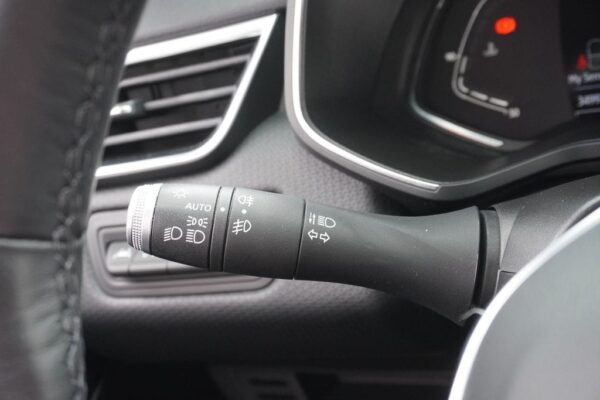 Renault Clio V 1.3 – Image 9