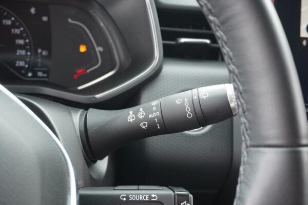 Renault Clio V 1.3 – Image 10