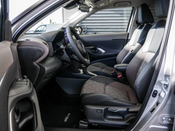 Toyota Yaris Cross Hybrid – Image 30