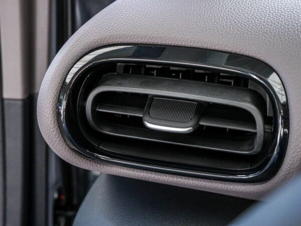 Toyota Yaris Cross Hybrid – Image 10