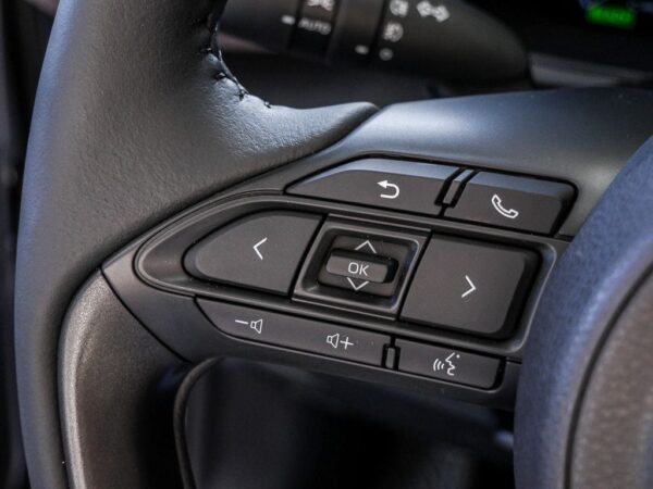 Toyota Yaris Cross Hybrid – Image 12