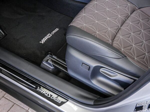 Toyota Yaris Cross Hybrid – Image 6