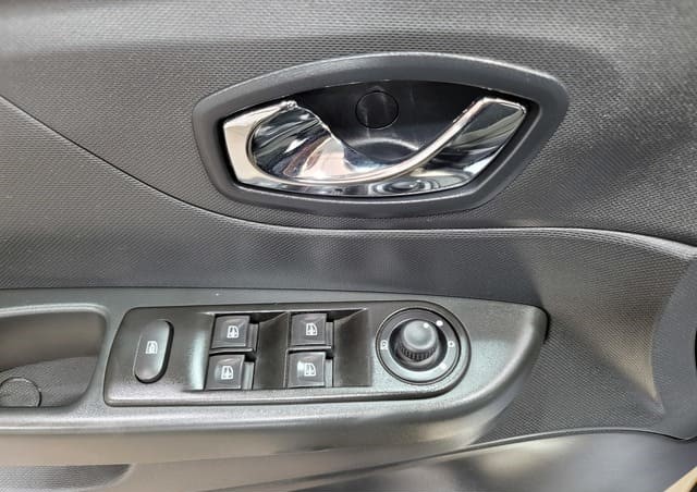 Renault Samsung QM3 – Image 26