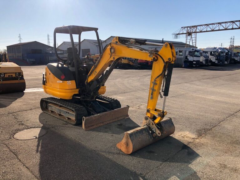 mini-pelle kubota kx61-3 – Image 2