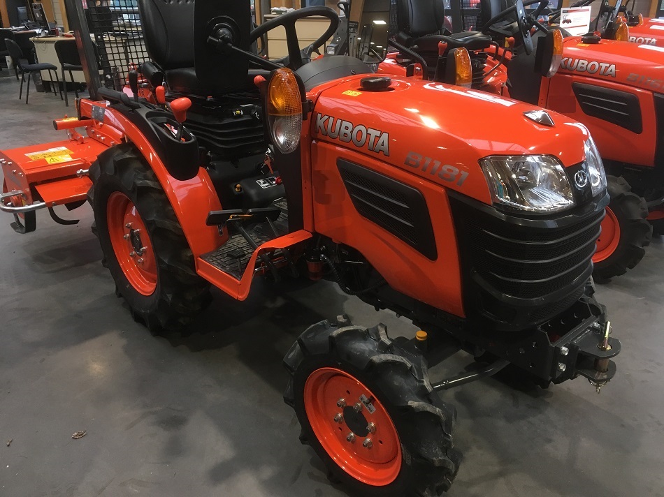 tracteur-kubota-4×4-diesel-18cv-b1181-d