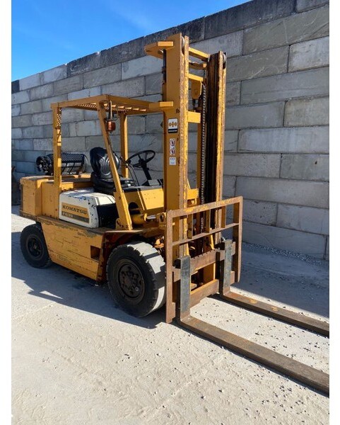 CHARIOT ÉLÉVATEUR DIESEL Komatsu FG35
