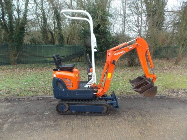 Kubota K008-3 Micro d’Occasion (2013) – Mini-Pelle 0,8T avec Moteur Neuf – 2 694 h – Image 8