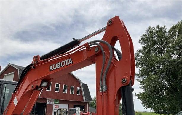 MINI-PELLE Kubota KX057-4 / ANNÉE 2018 – Image 12